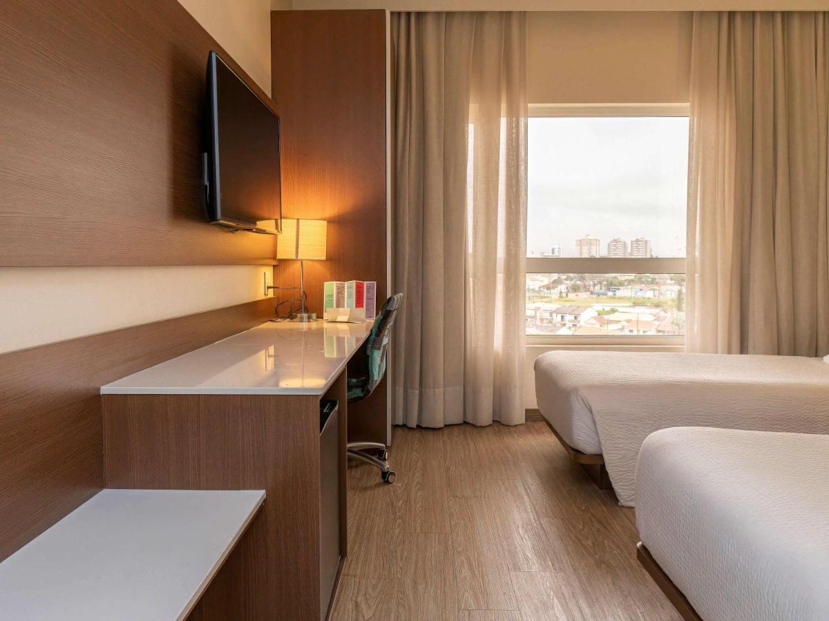 ไอบิส สไตล์ กูริติบา แอร์พอร์ต โฮเต็ล Hotel Sao Jose dos Pinhais ภายนอก รูปภาพ